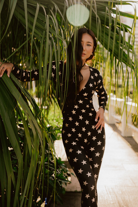 SHINY PHOENIX BLACK STARS OFF WHITE OVERALL