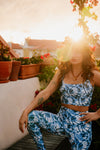 TOP CROPPED SHINY TIE DYE BRISA AZUL